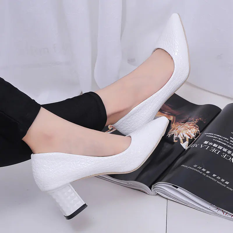 Black Pointed Toe High Heels for Women (Wholesale)