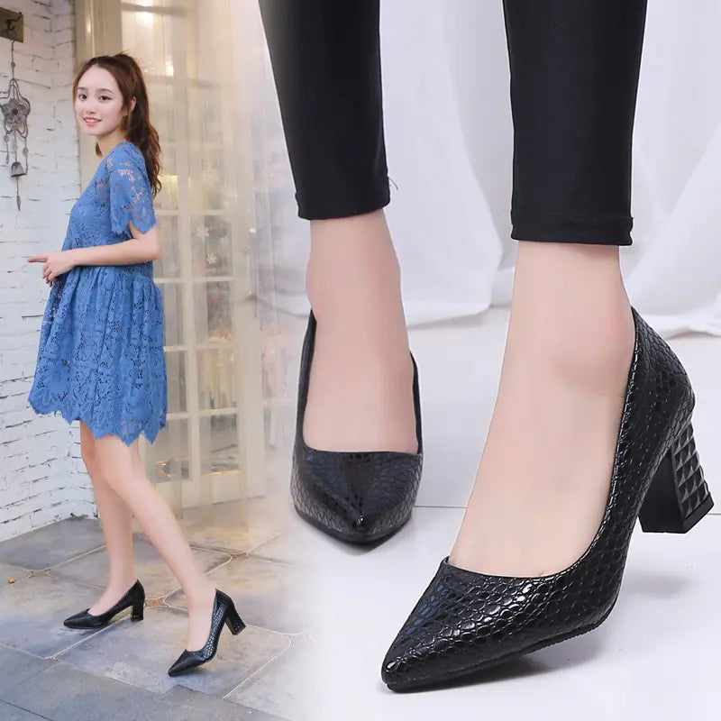 Black Pointed Toe High Heels for Women (Wholesale)