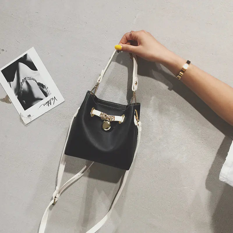 Portable Two-piece Messenger Bag and Picture Bag