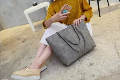 "Women's Large Shoulder Bag"