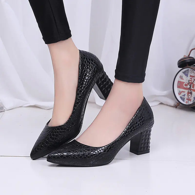 Black Pointed Toe High Heels for Women (Wholesale)