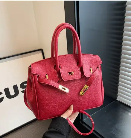 Versatile Platinum Shoulder Bag