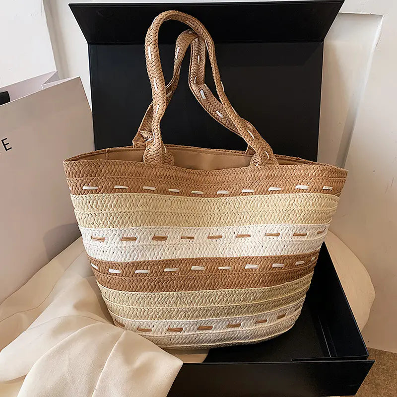 Ladies Fashion Papyrus Braided Bag