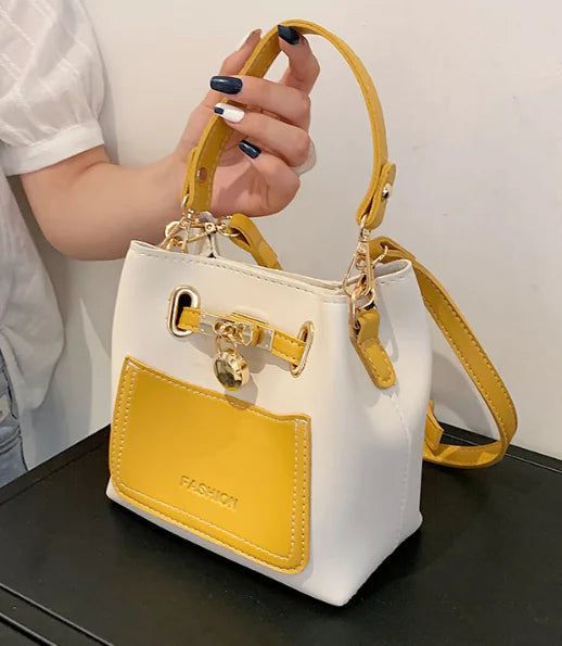 Portable Two-piece Messenger Bag and Picture Bag