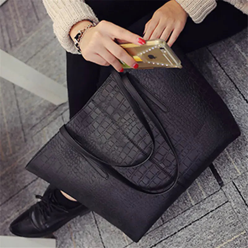"Women's Large Shoulder Bag"