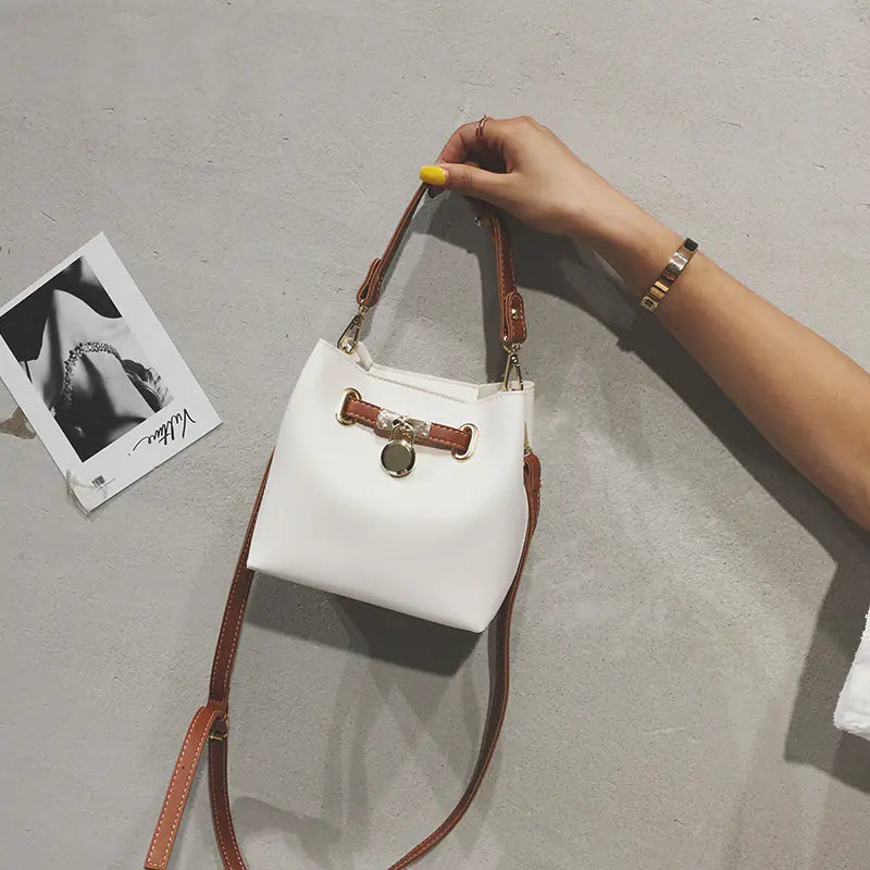 Portable Two-piece Messenger Bag and Picture Bag
